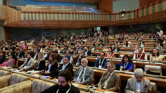 کشمیری مہاجرین کی 12 نشستوں کے خاتمے کا مطالبہ