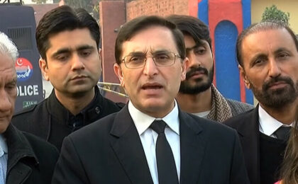 چیئرمین پی ٹی آئی کا ملک میں فوری طور پر قومی حکومت قائم کرنے کا مطالبہ