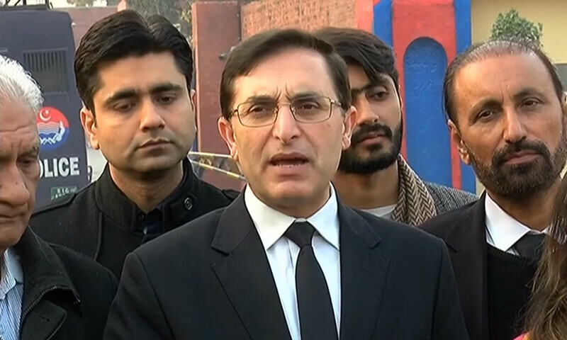چیئرمین پی ٹی آئی کا ملک میں فوری طور پر قومی حکومت قائم کرنے کا مطالبہ