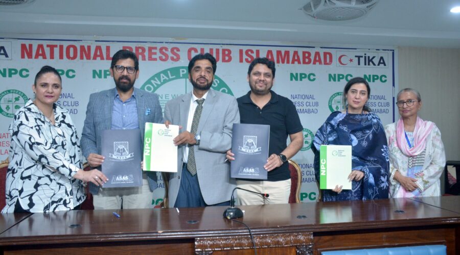نیشنل پریس کلب،اساس اسکولز کے درمیان مفاہمتی یادداشت پر دستخط،