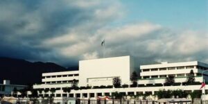 بیرونِ ملک مقیم پنشنرز کو غیر ملکی کرنسی میں پنشن کی ادائیگی کا انکشاف