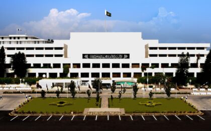 قومی اسمبلی اور سینٹ نے ڈیفینس فورسز آف پاکستان ترمیمی بل 2026 کی منظور دے دی